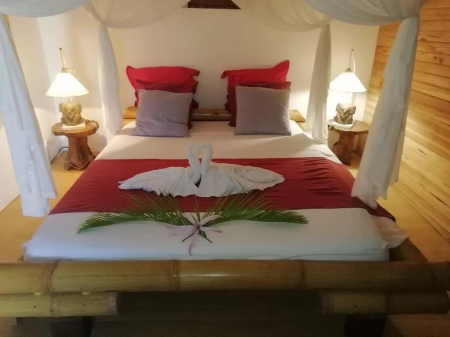 Bungalow Atypique Ti Bambou A 500M De La Plage Sainte-Anne  Extérieur photo
